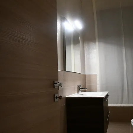 Experience A Historic - Palazzo Terzano 아파트 발렌자