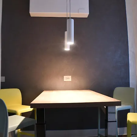 Experience A Historic - Palazzo Terzano * 발렌자