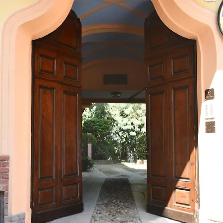 Experience A Historic - Palazzo Terzano 아파트 *