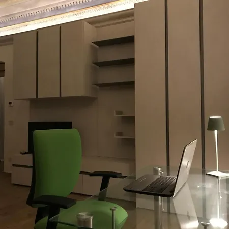 Experience A Historic - Palazzo Terzano 아파트