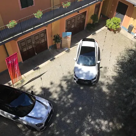 Experience A Historic - Palazzo Terzano 발렌자