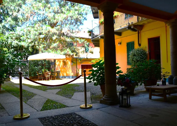 Palazzo Terzano - Historic Daire Valenza